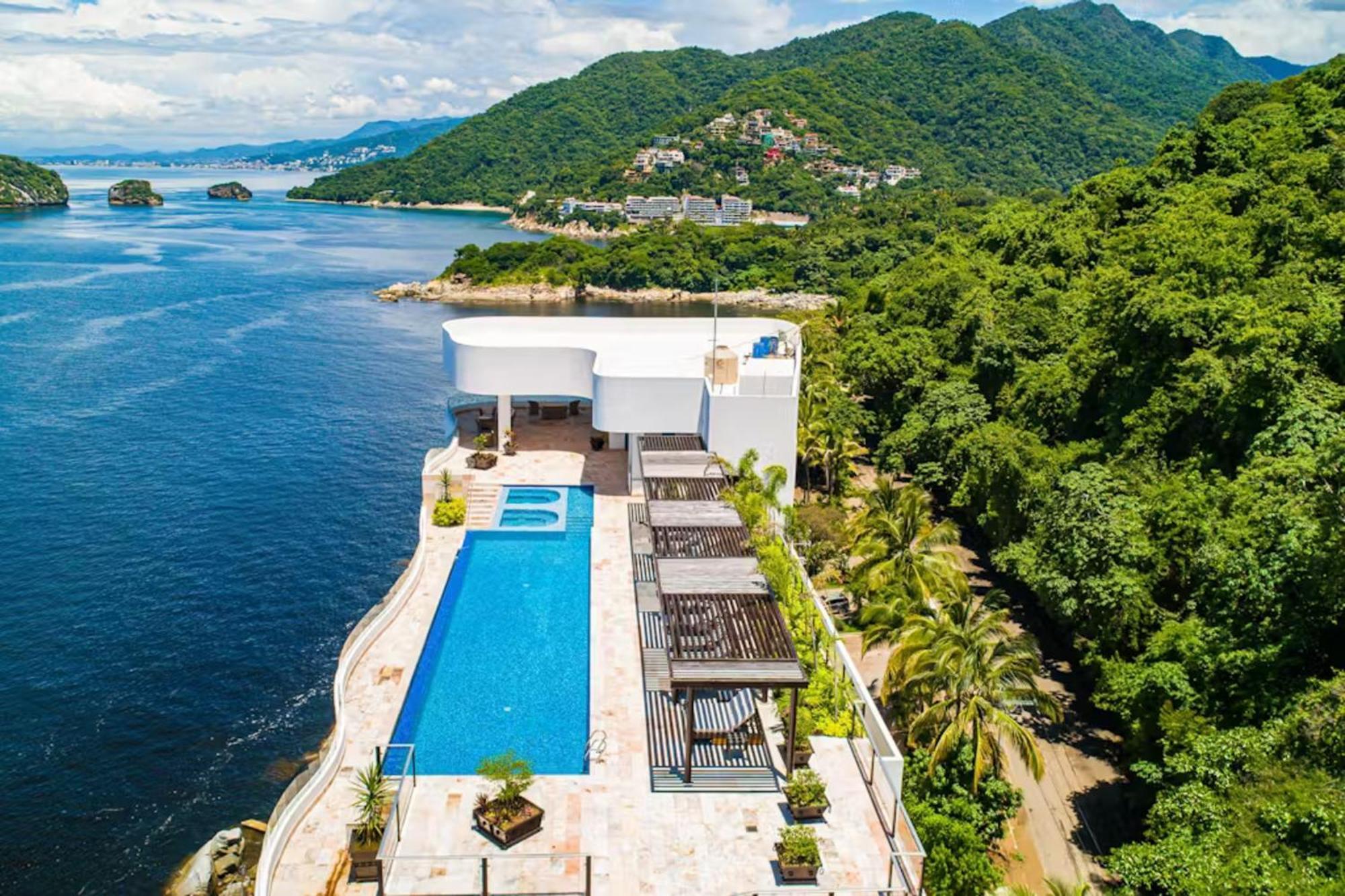 Apartment Blue Horizon 903 At Residences