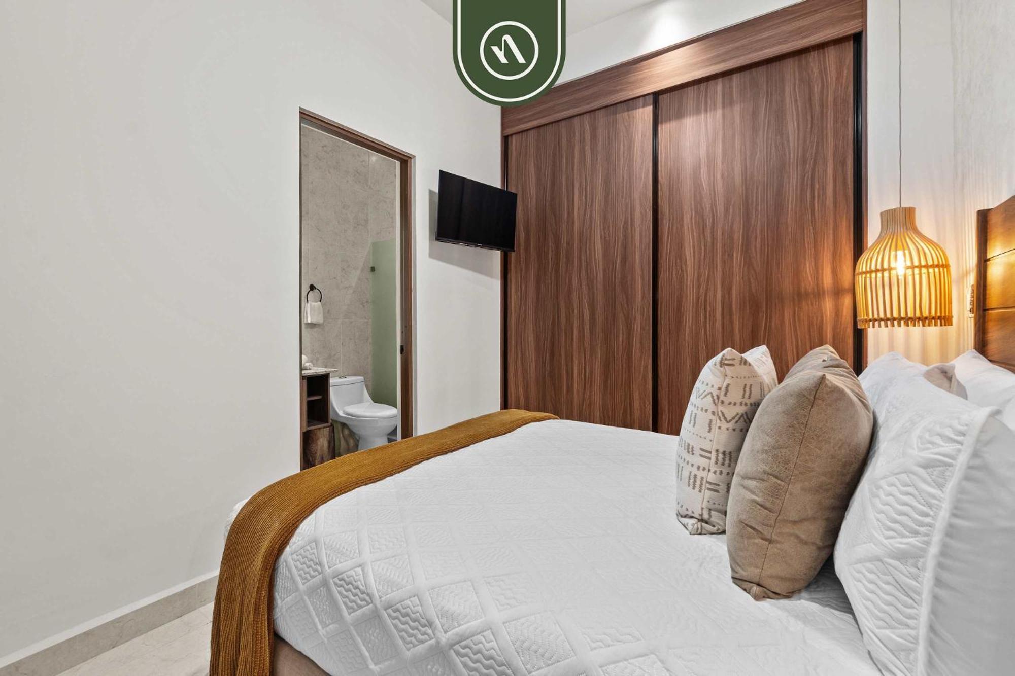 Luxury 2 Bedroom - Downtown - Pool - Sunset In Terrace Apartment
