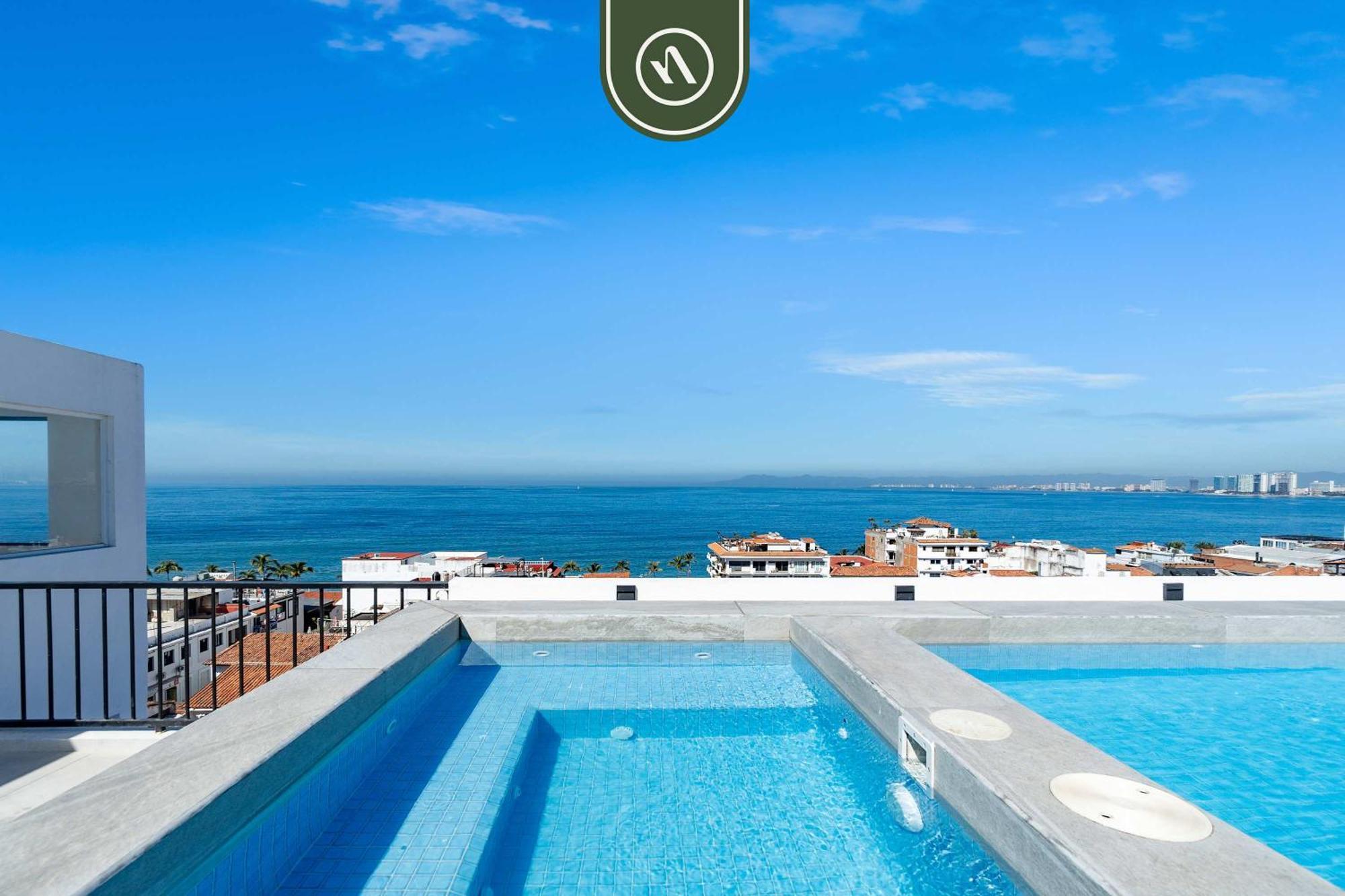 Luxury 2 Bedroom - Downtown - Pool - Sunset In Terrace Apartment Puerto Vallarta