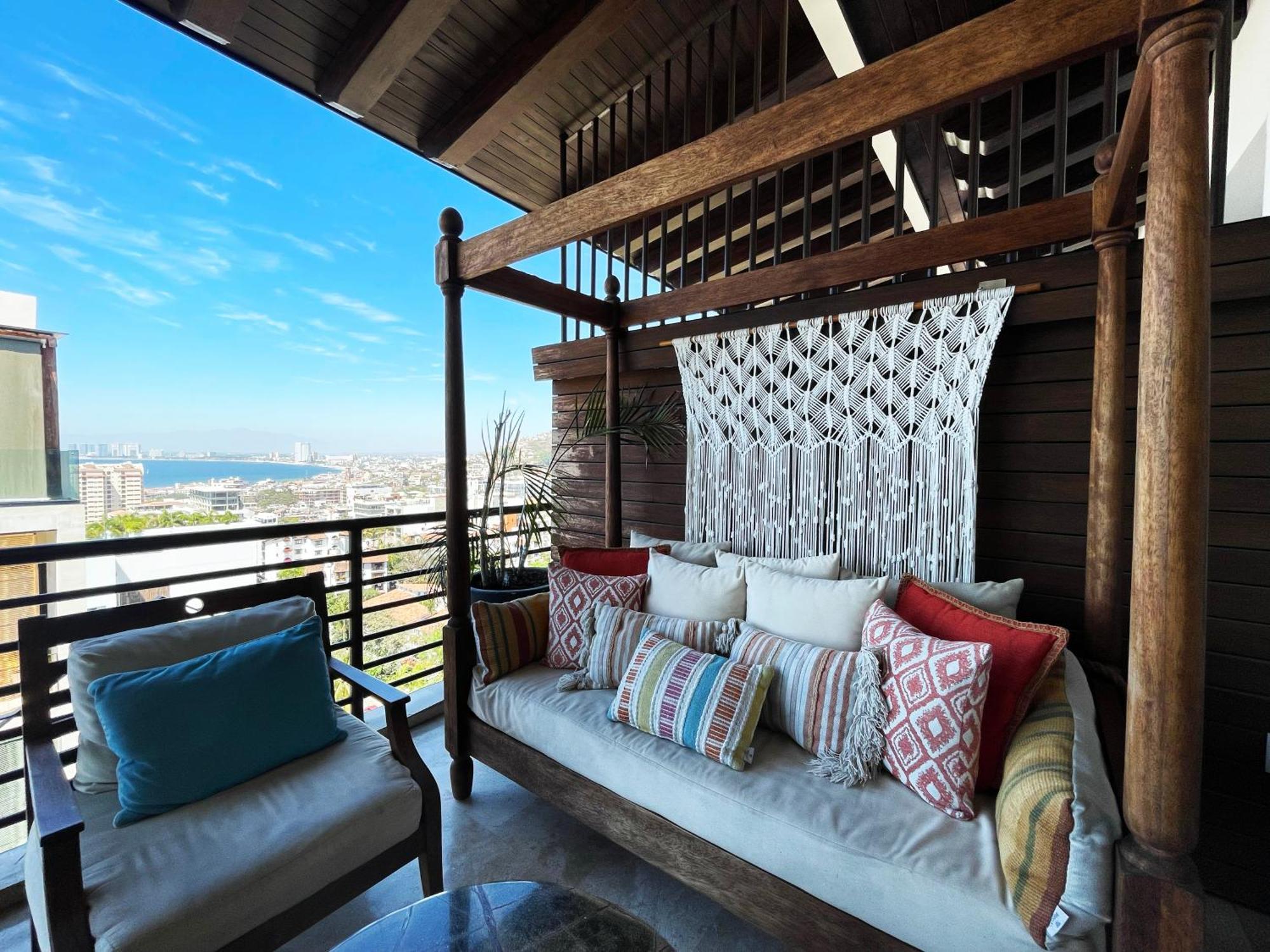 Pinnacle 180 Apartment Puerto Vallarta