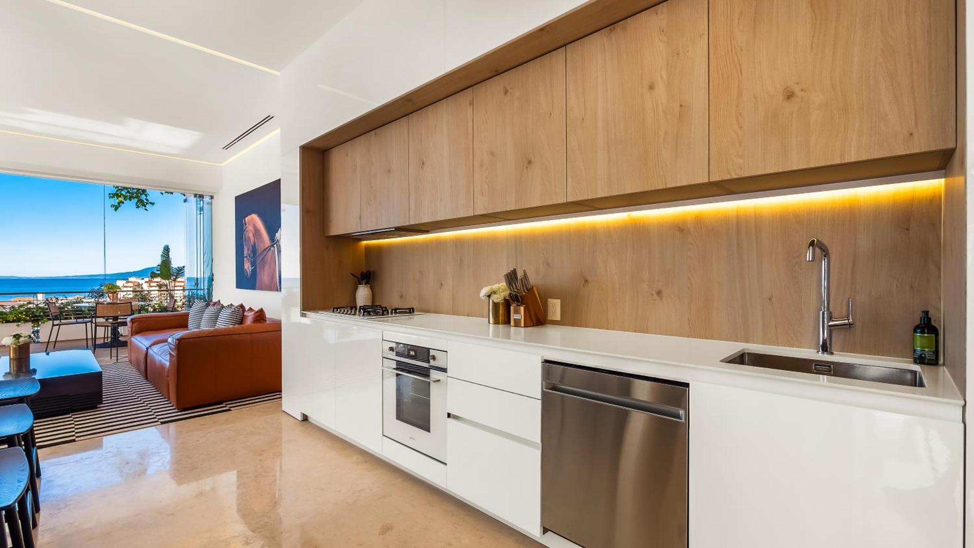 Apartment Soho Pv - 608 2 Bedroom Luxury View