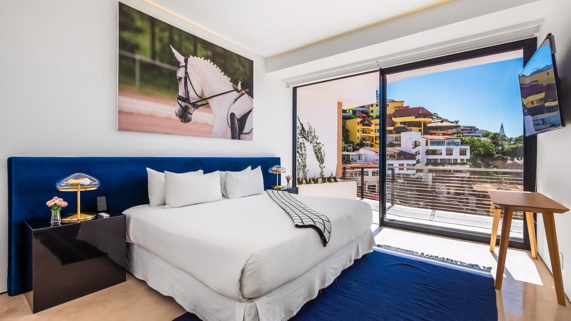 Soho Pv - 608 2 Bedroom Luxury View Apartment