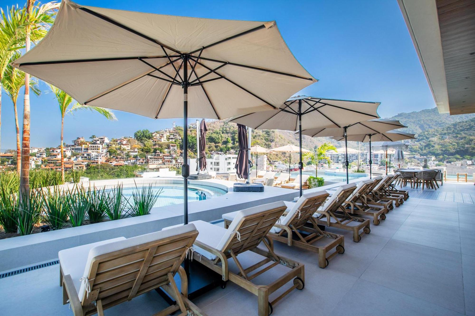 Luxury Dvine - Rooftop Pool In Romantic Zone * Puerto Vallarta