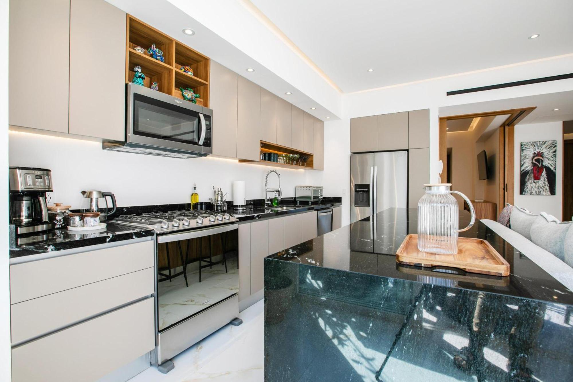 Luxury Dvine - Rooftop Pool In Romantic Zone Holiday home