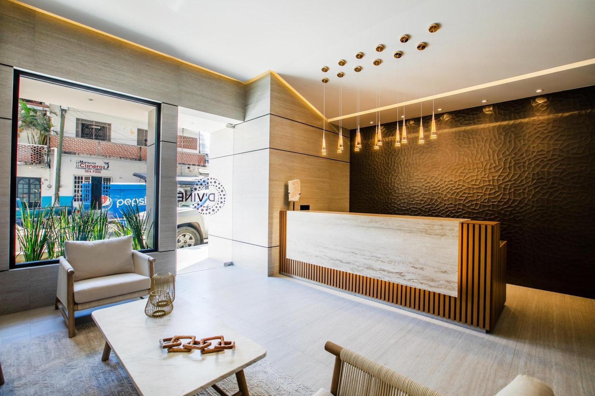 Holiday home Luxury Dvine - Rooftop Pool In Romantic Zone