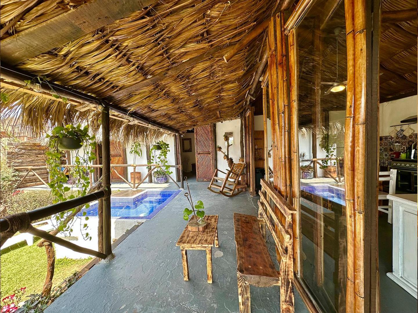 Del Jardin Pv Zona Romantica