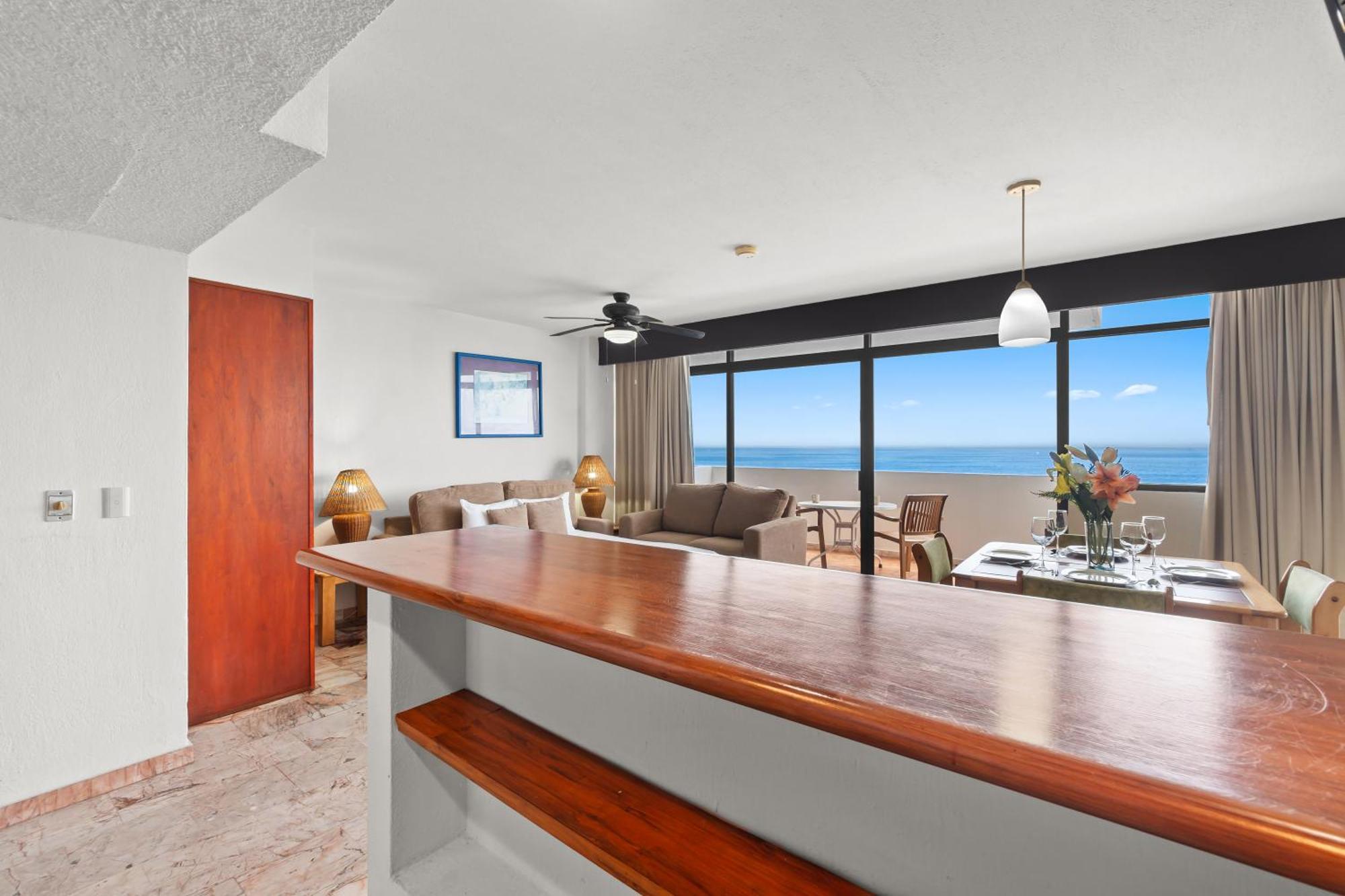 Costa Sur & 4* Puerto Vallarta