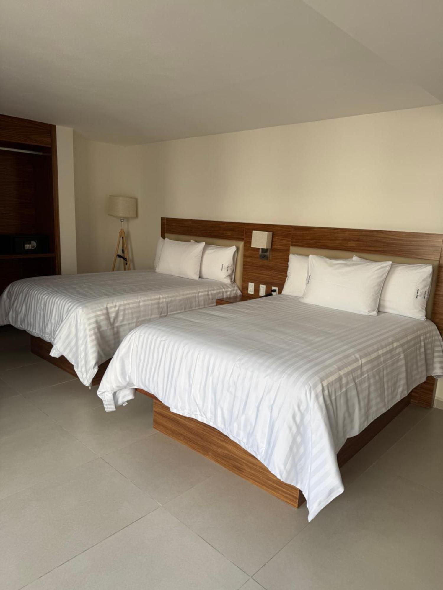 Casa Kavia 3*