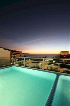 Portonovo Plaza Malecon Hotel