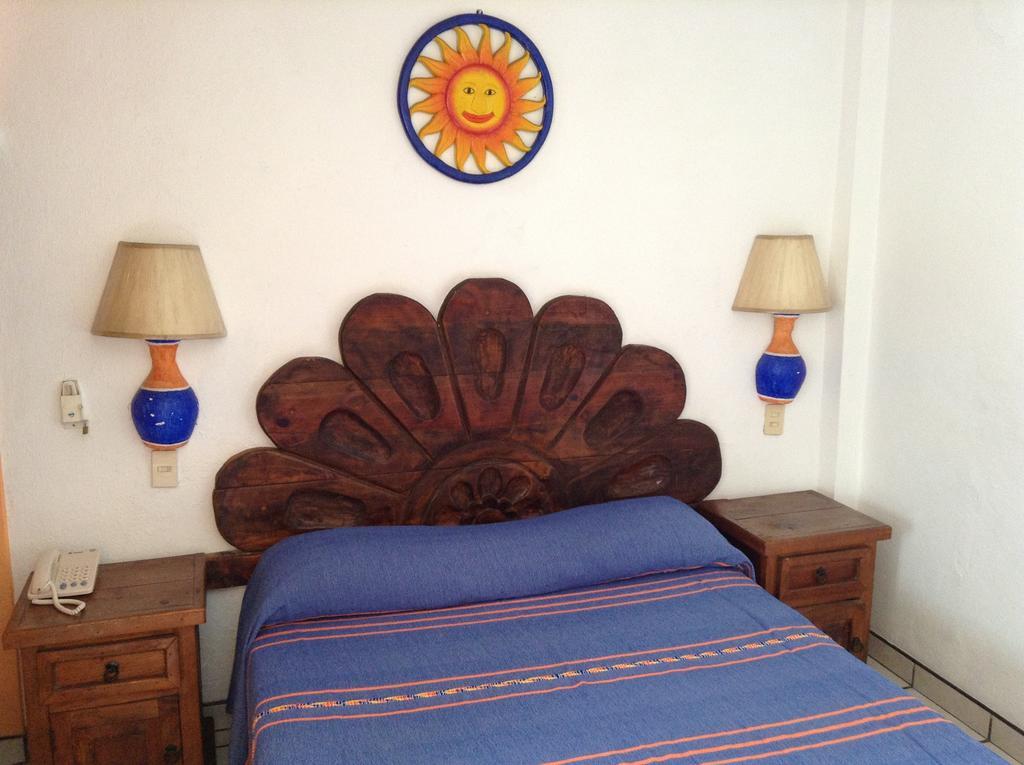 Hotel & Coral 3*
