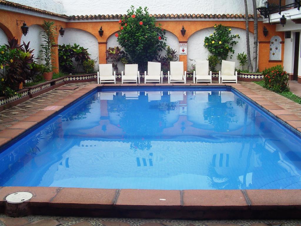 Hotel & Coral Puerto Vallarta