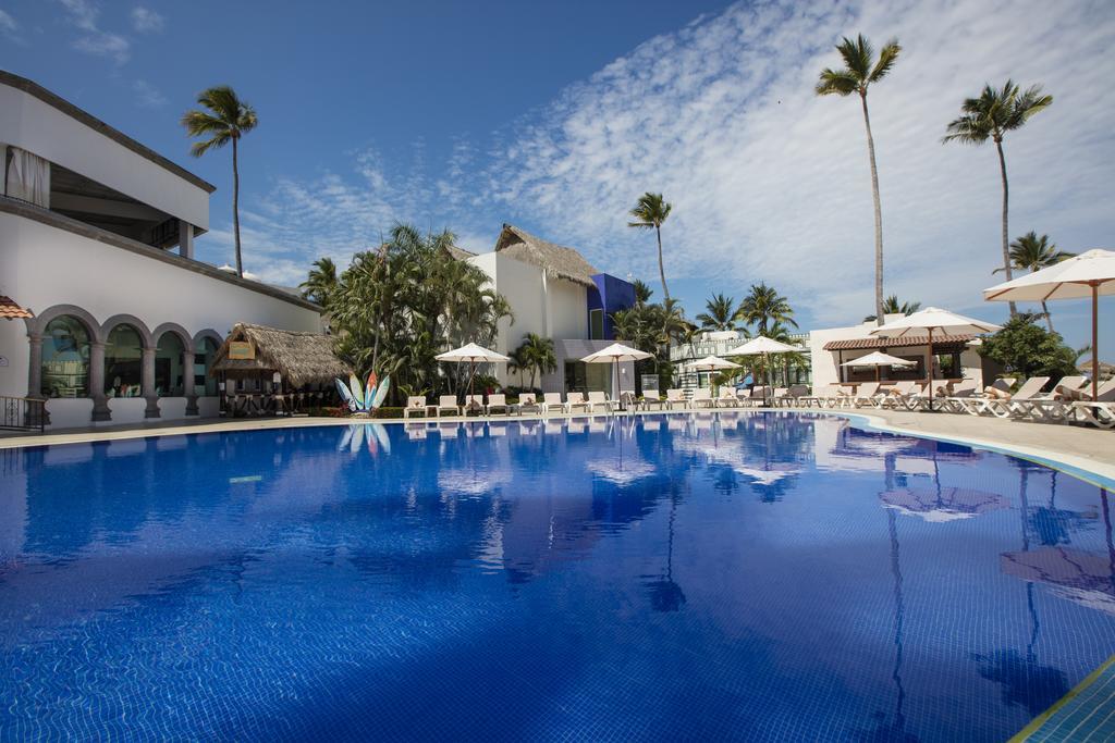 Resort Crown Paradise Club Puerto Vallarta