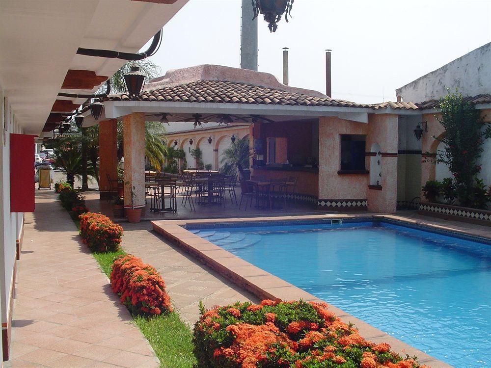 Hotel & Coral Puerto Vallarta