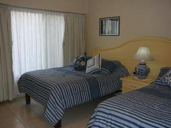 Royal Pacific 3*