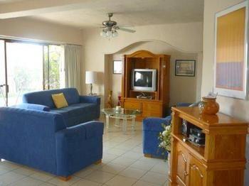 Royal Pacific 3*