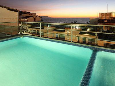 Portonovo Plaza Malecon Hotel 3*