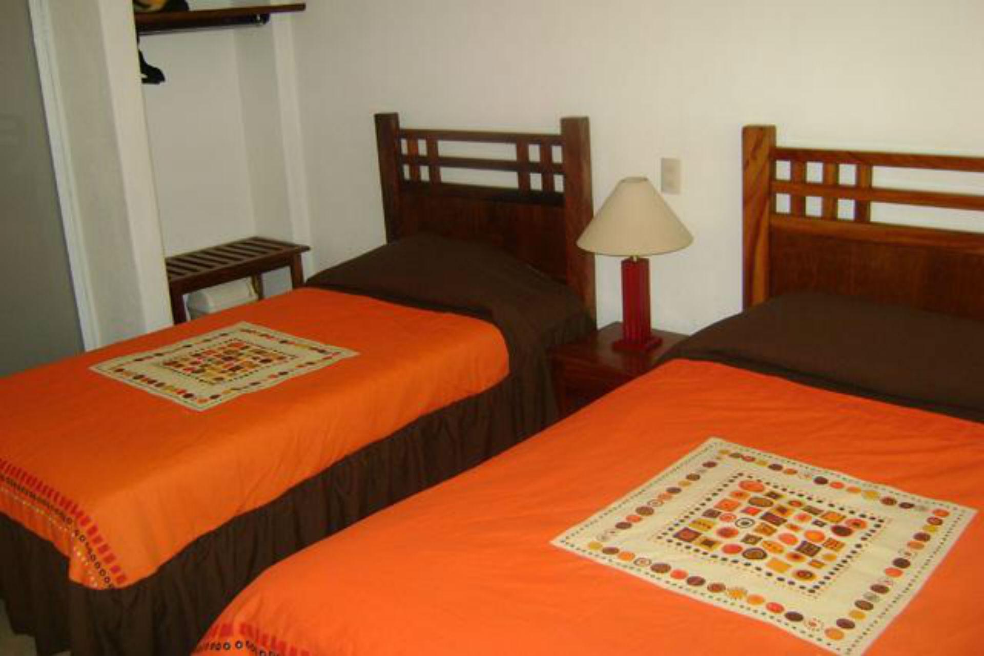 Hotel Vallartasol