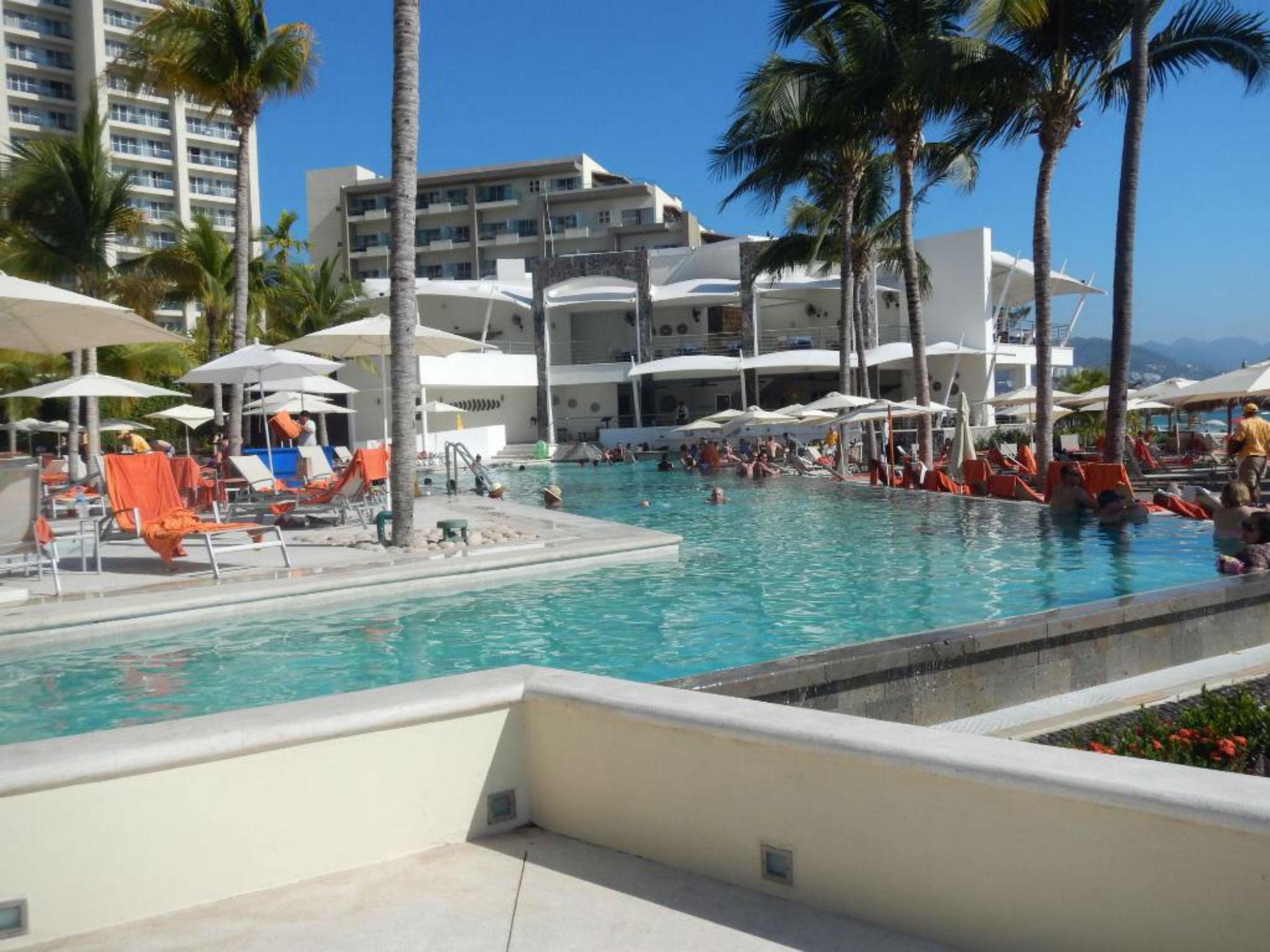 Resort Dreams Vallarta Bay & Puerto Vallarta