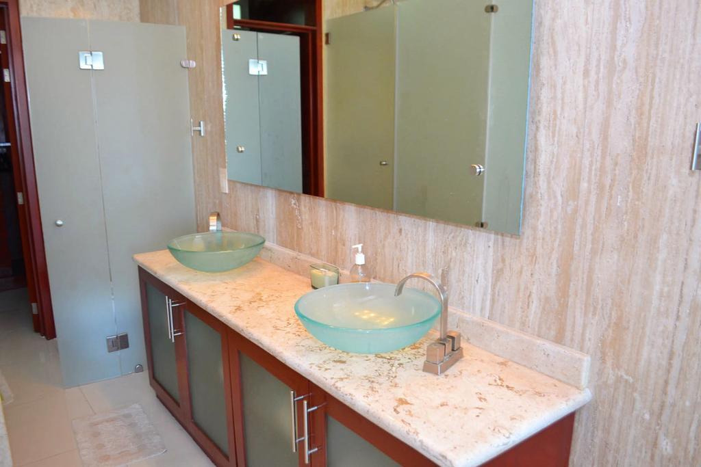 Apartment Torre Diamante 5