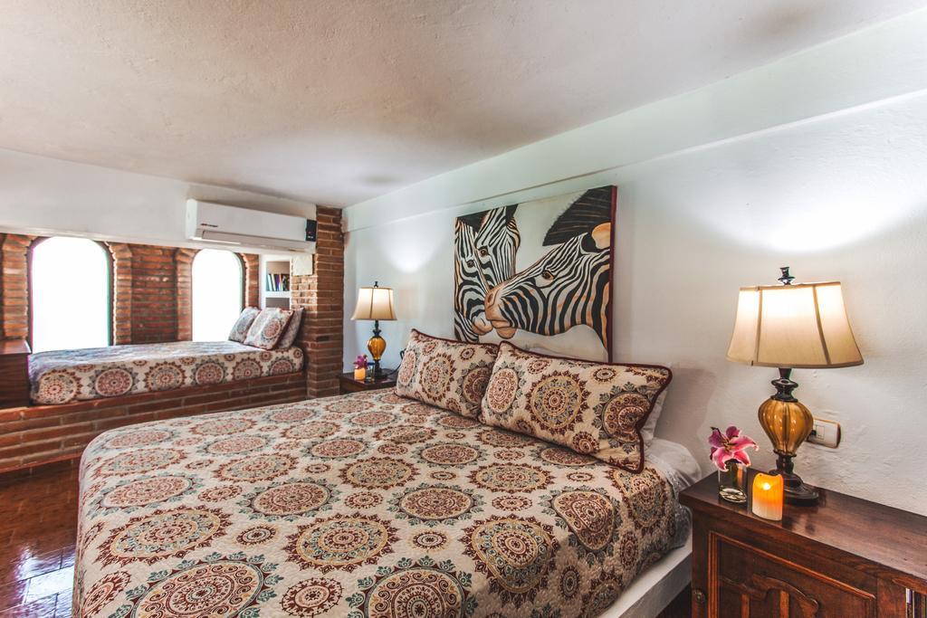 Apartahotel Vallarta Shores 4*