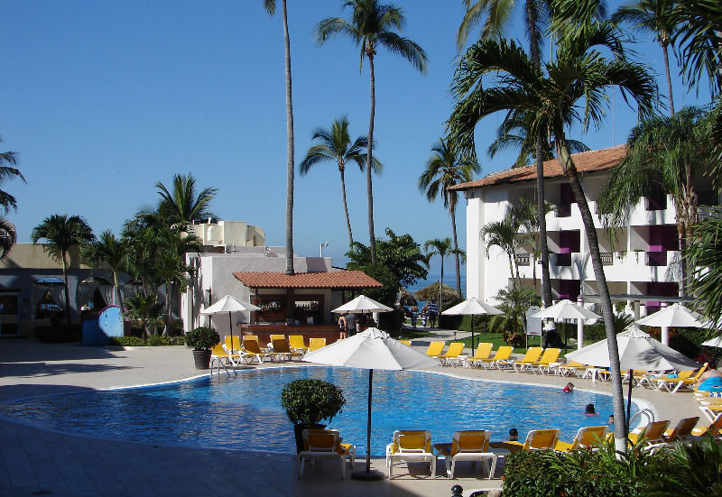 Crown Paradise Club Resort 4*