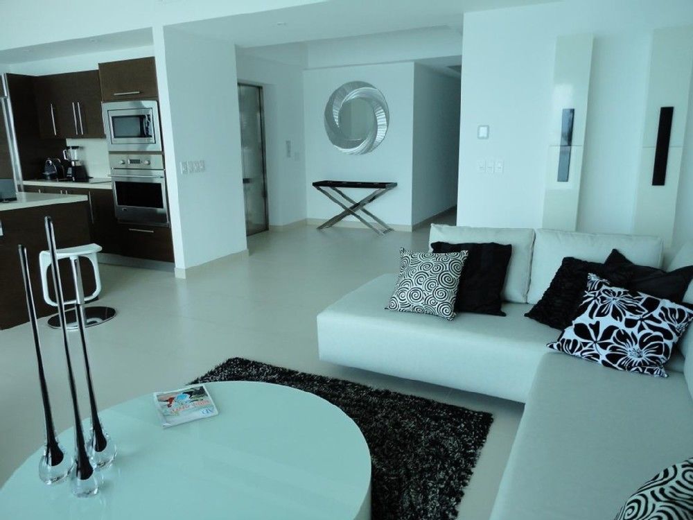 Unlimited Luxury - Icon Vallarta *