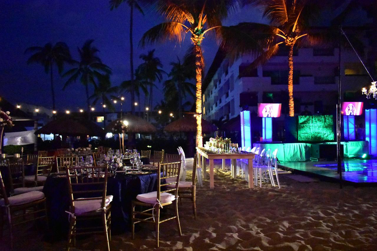 Crown Paradise Club Puerto Vallarta