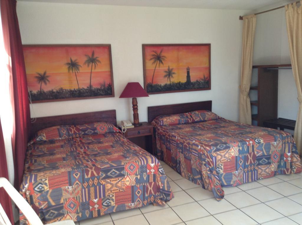 Hotel Torre De Oro