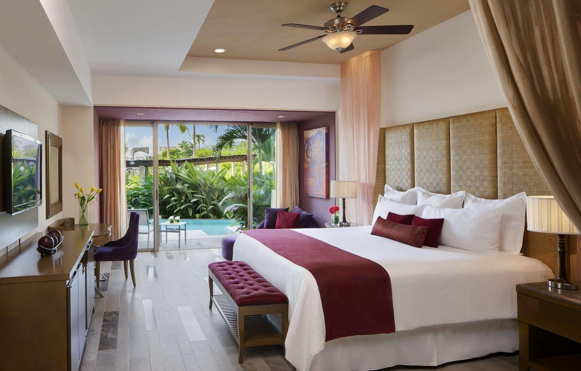 Secrets Vallarta Bay & - Adults Only Puerto Vallarta