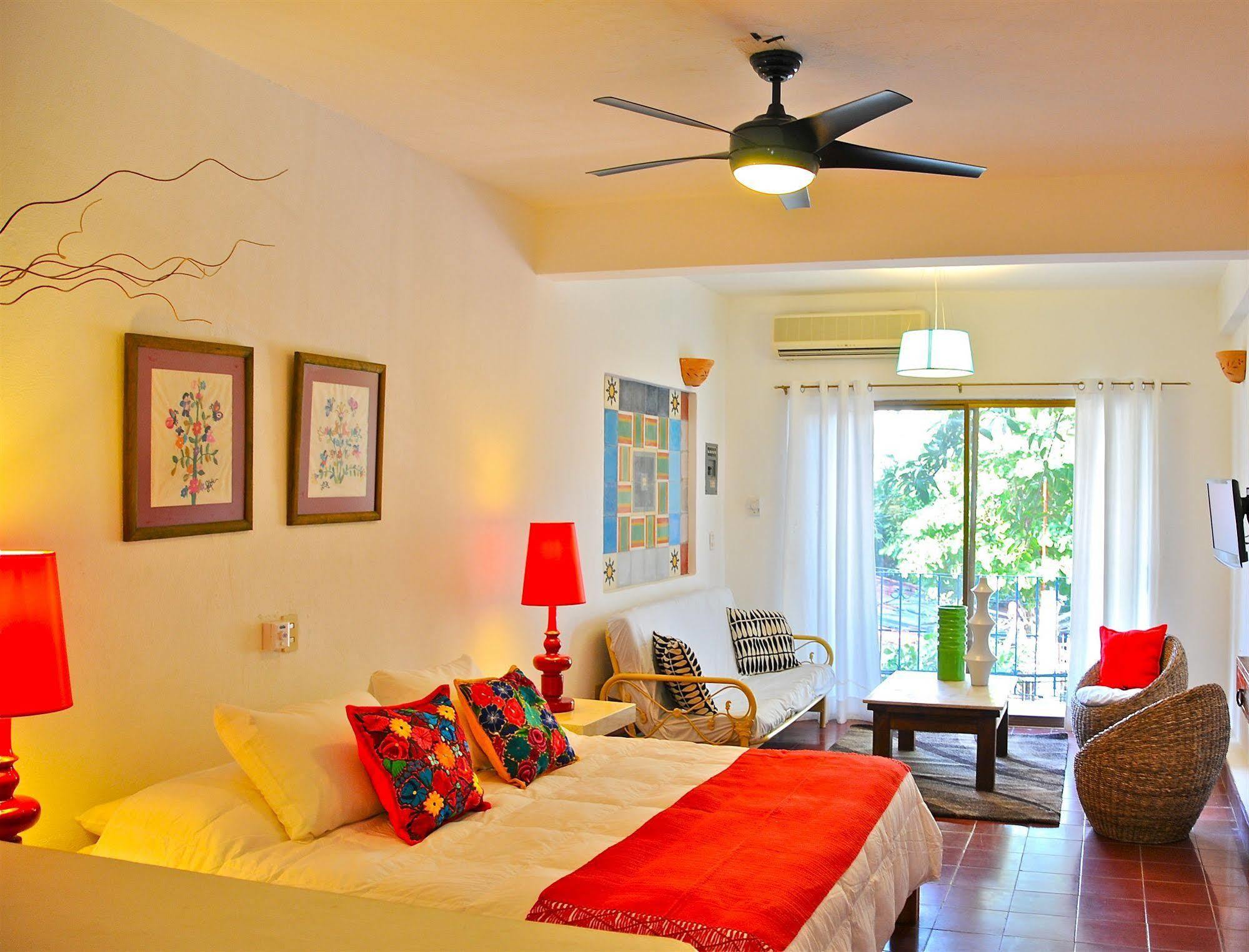 Hotel Mercedes Petit Hotel-adults Only Puerto Vallarta