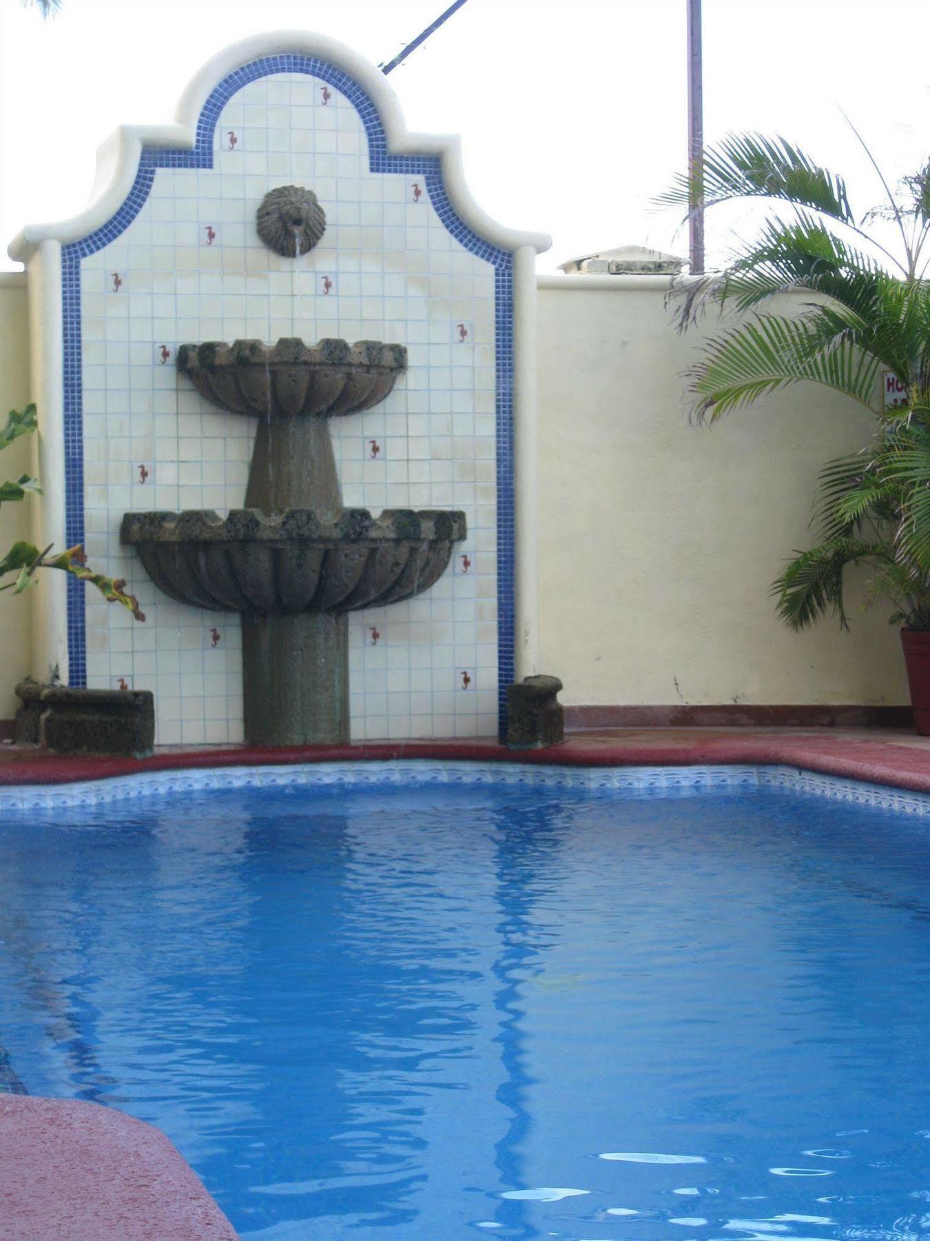 Hotel Lindo Mar 4*
