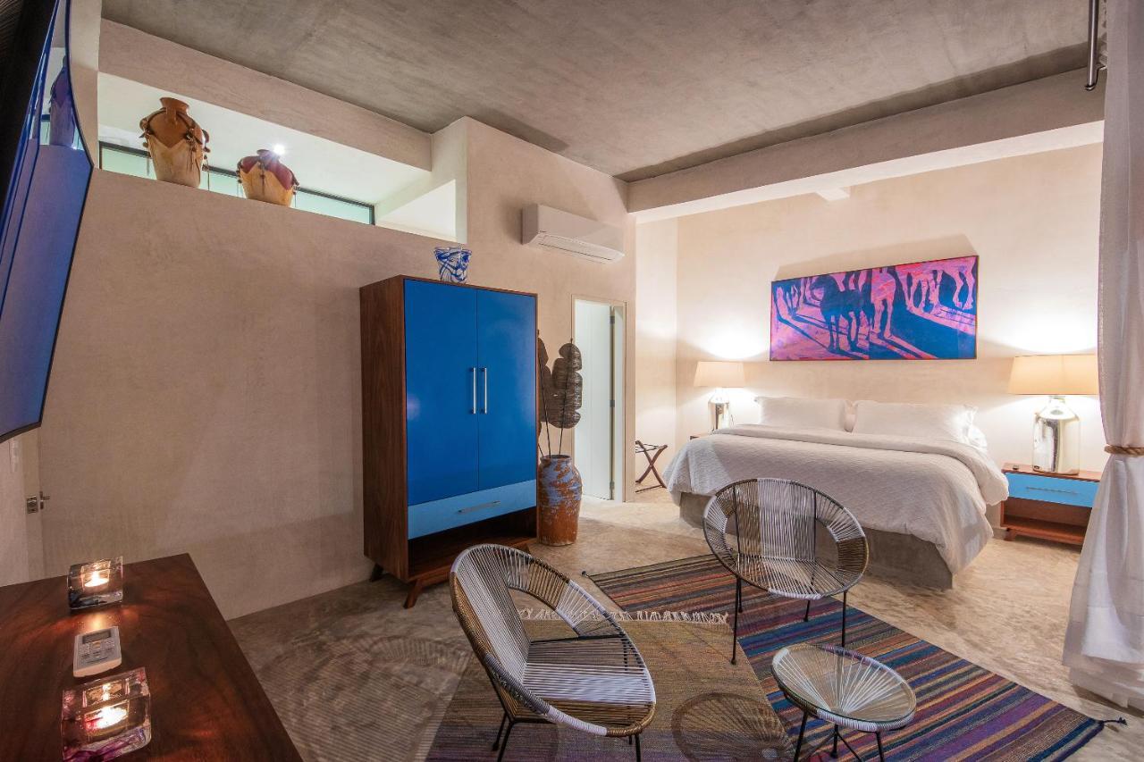 The Pool House By Casa Muni Bed & Breakfast *
