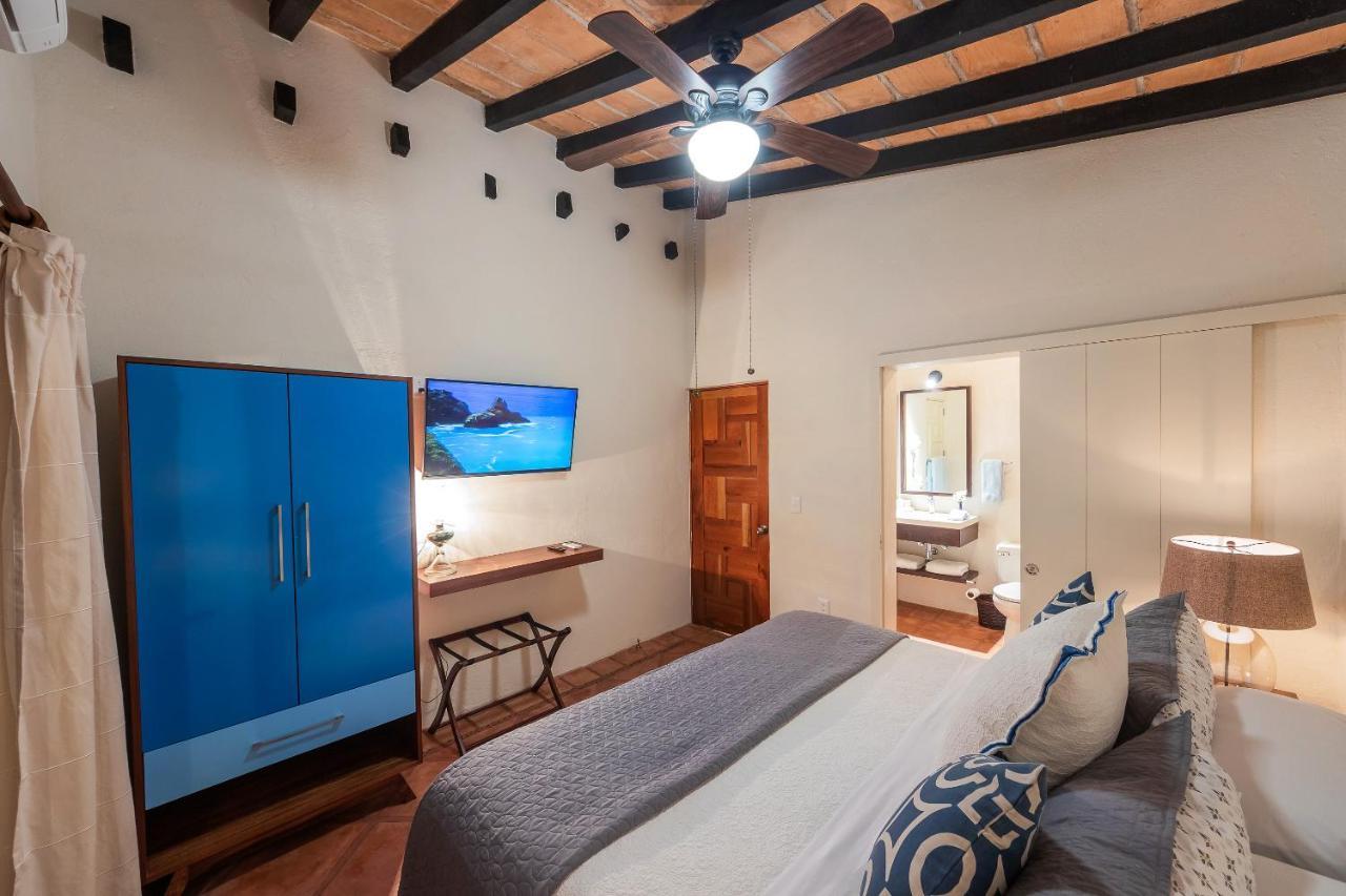 The Pool House By Casa Muni Bed & Breakfast *