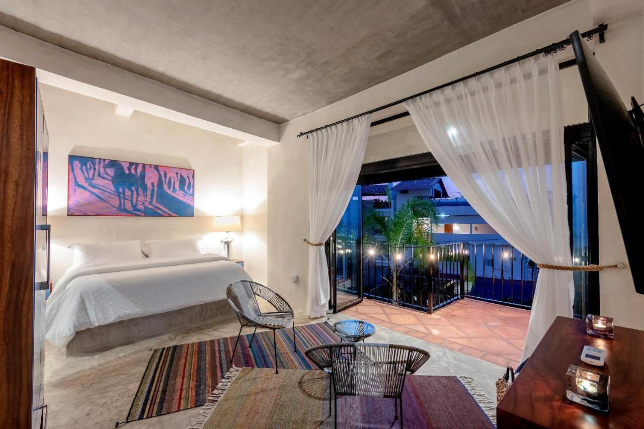 The Pool House By Casa Muni Bed & Breakfast