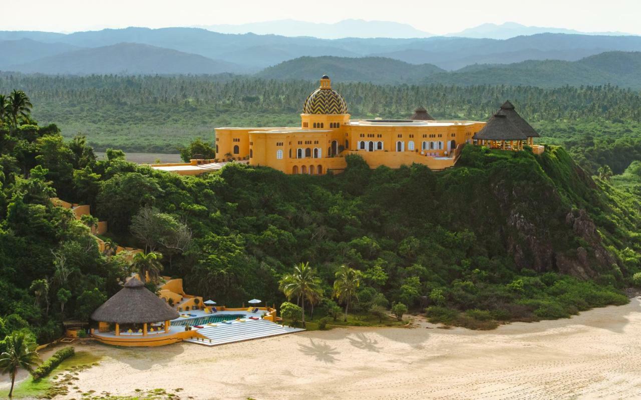 By G Casa Cuixmala Suites Hotel 3*