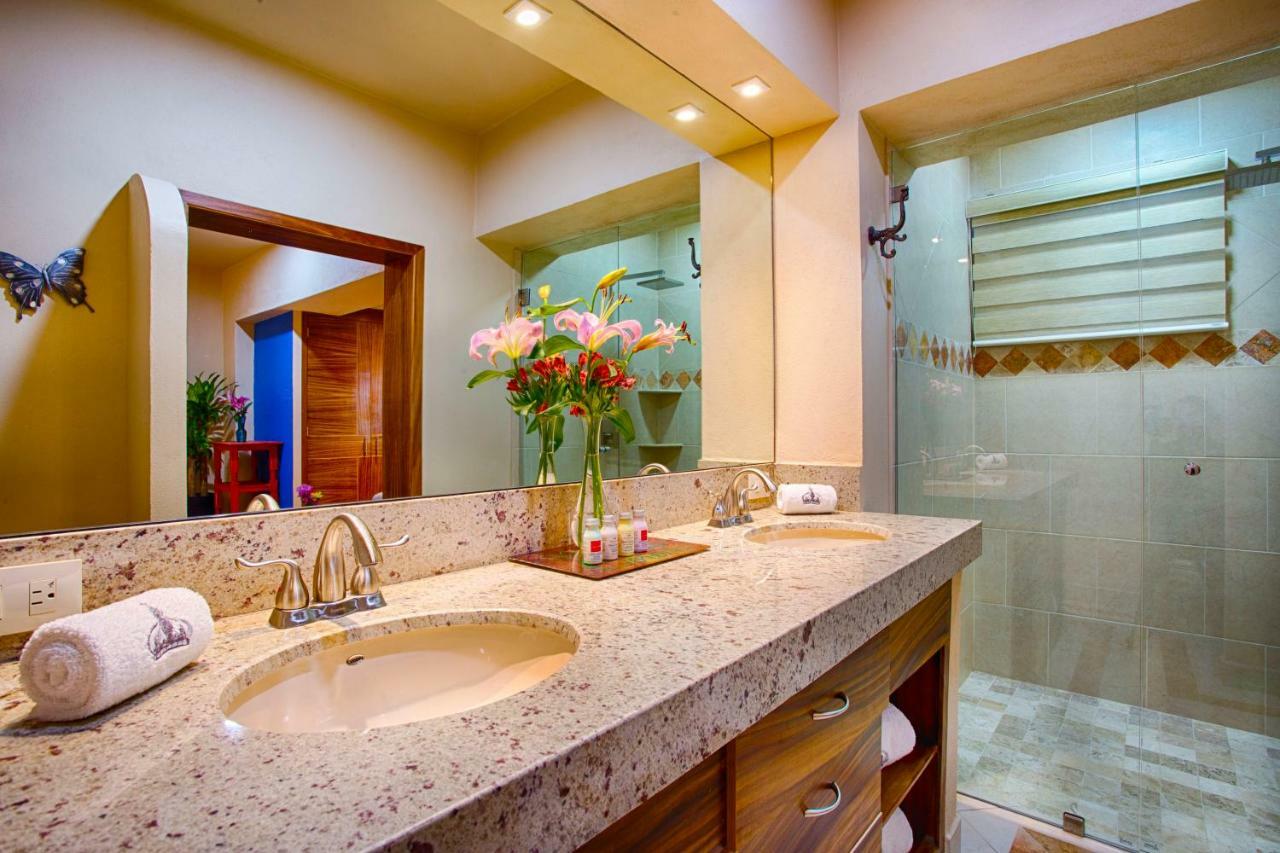 Vista Corona Luxury Hotel 5*