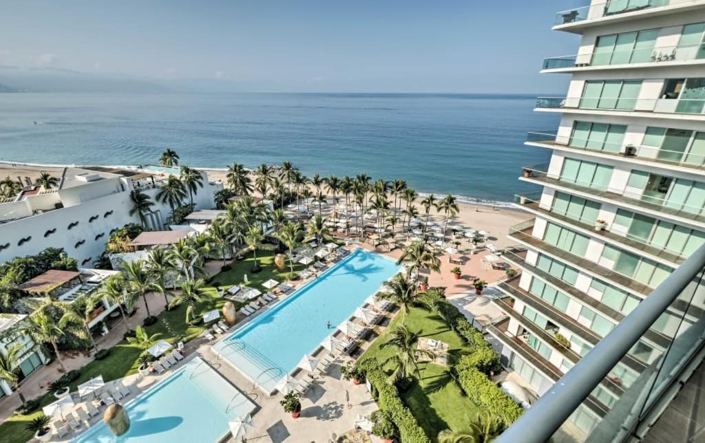 Icon Vallarta- Ph Rooftop With Jacuzzi! Puerto Vallarta