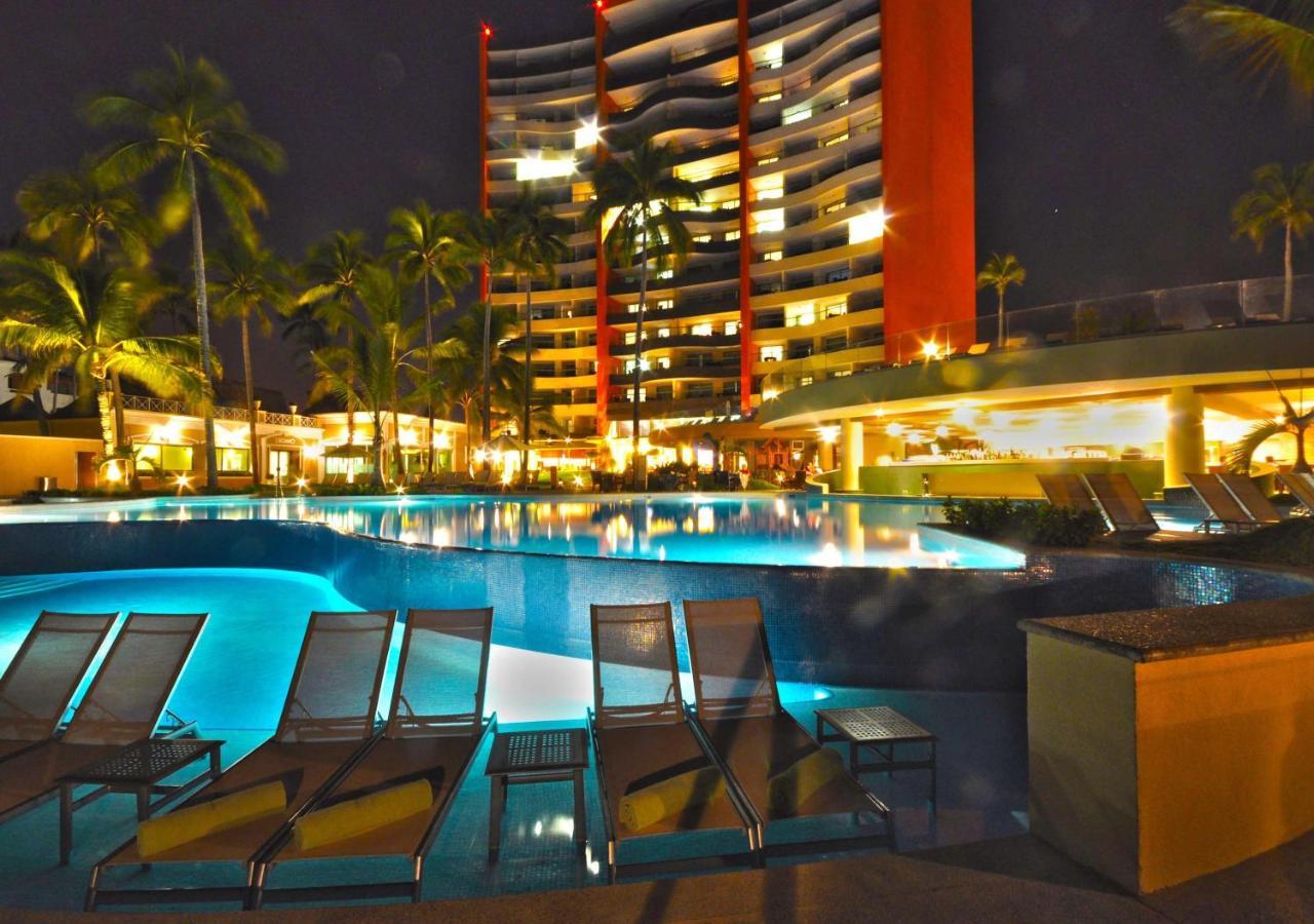 Sunset Plaza