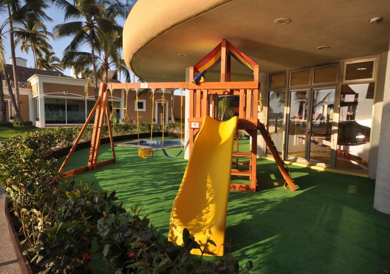 Sunset Plaza Resort 4*