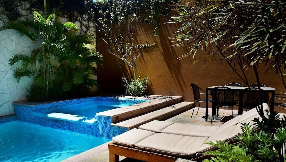 Blaze Hotel&suites 3*