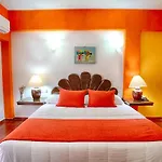 Suites Plaza Del Rio - Family Hotel Malecon Centro