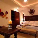 Studio Prime Location Zona Romantica Rooftop Pool & Jacuzzi