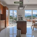 Amazing 1Br W/Rooftop Pool