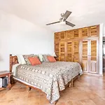 Ocean View 2Br Condo-Balcony-Beach-Pool