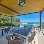 Mountain Retreat - 2 Bedroom Condo - Oceanview Pool