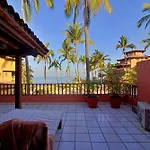 Hermoso Alojamiento En Los Tules, Frente Al Mar En Medio De Hermosos Jardines, Es Unico!!!