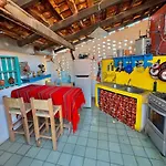 Casa Frida Gaylodging