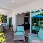 Stylish Poolside Condo With Sea Views Apple Tv