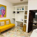 Private Room In A Boho House N1