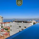 Condo With Private Balcony - City View - Pool